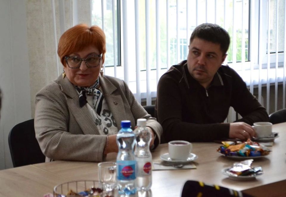Депутаты городского Совета Луганска провели встречу с депутатами Краснодарской городской Думы Депутаты городского Совета Луганска провели встречу с депутатами Краснодарской городской Думы