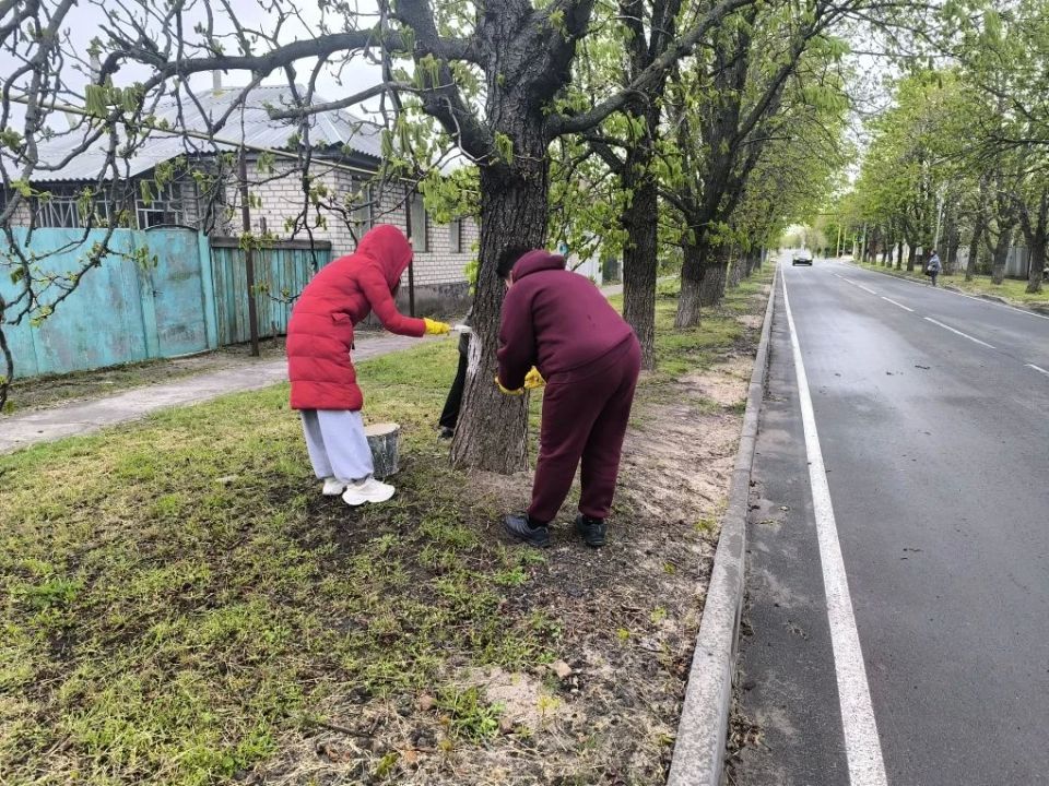 Станично-Луганский округ присоединился к Всероссийскому субботнику Станично-Луганский округ присоединился к Всероссийскому субботнику
