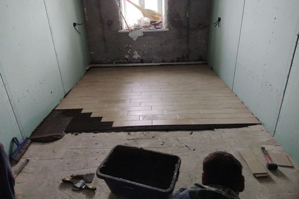 Подрядчики от Хакасии продолжают капитальный ремонт Володарской школы в ЛНР Подрядчики от Хакасии продолжают капитальный ремонт Володарской школы в ЛНР