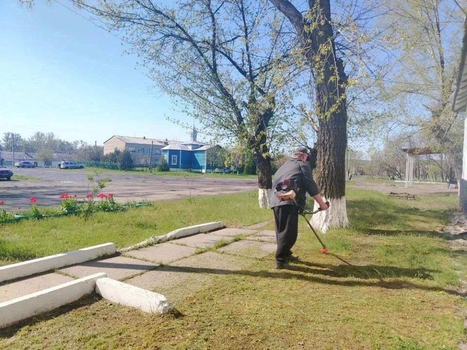 Андрей Рубанцов: Труд на благо малой Родины: итоги Всероссийского субботника в Ровеньках Андрей Рубанцов: Труд на благо малой Родины: итоги Всероссийского субботника в Ровеньках