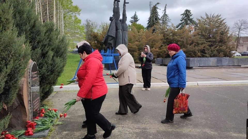 В Александровске отметили годовщину Чернобыльской катастрофы В Александровске отметили годовщину Чернобыльской катастрофы