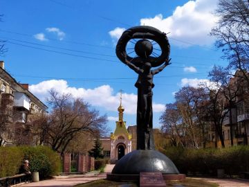 26 ������ - ���� ������ ����� ������������ ������ � ���������