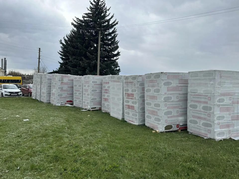 В Новопсковской школе стартовали работы по ремонту кровли В Новопсковской школе стартовали работы по ремонту кровли