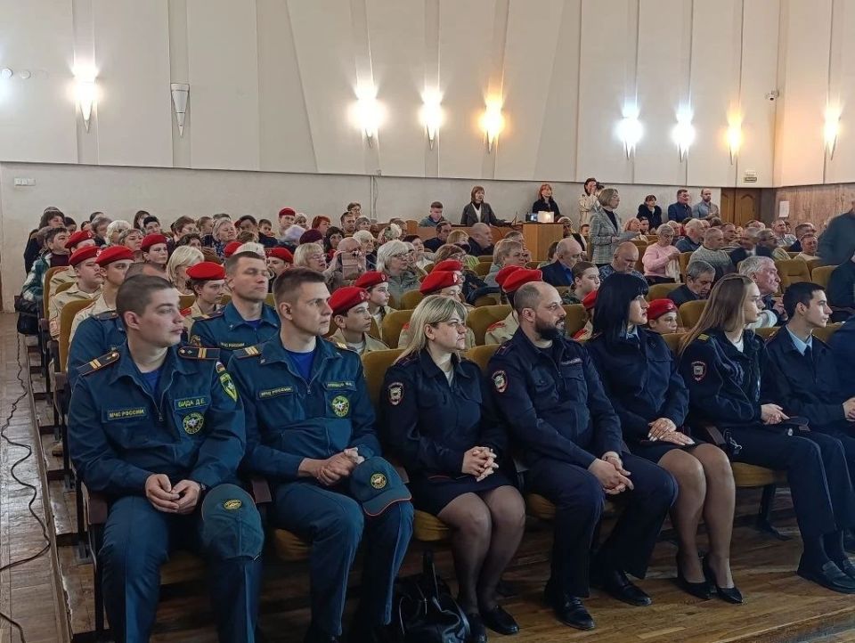 Иван Санаев: Сегодня 40 годовщина самой страшной и масштабной катастрофы - взрыв "мирного" атома на ЧАЭС Иван Санаев: Сегодня 40 годовщина самой страшной и масштабной катастрофы - взрыв "мирного" атома на ЧАЭС