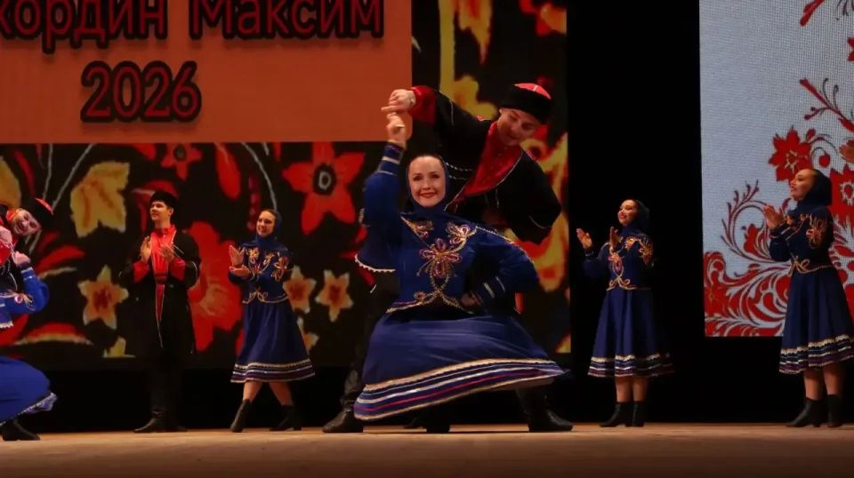 90 лет исполнилось выдающемуся луганскому балетмейстеру Василию Вакуленко 90 лет исполнилось выдающемуся луганскому балетмейстеру Василию Вакуленко