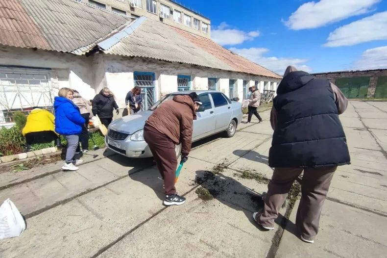 Всероссийский субботник: чисто, дружно, с огоньком! Всероссийский субботник: чисто, дружно, с огоньком!