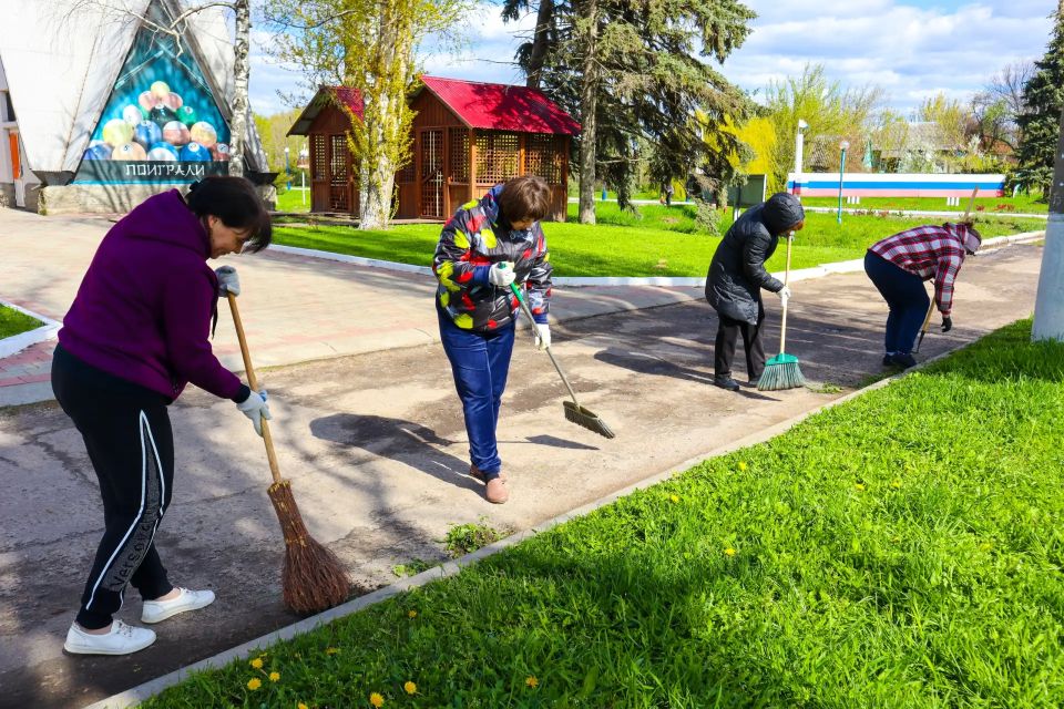 25 апреля, во всех населенных пунктах Беловодского муниципального округа состоялся Всероссийский субботник 25 апреля, во всех населенных пунктах Беловодского муниципального округа состоялся Всероссийский субботник