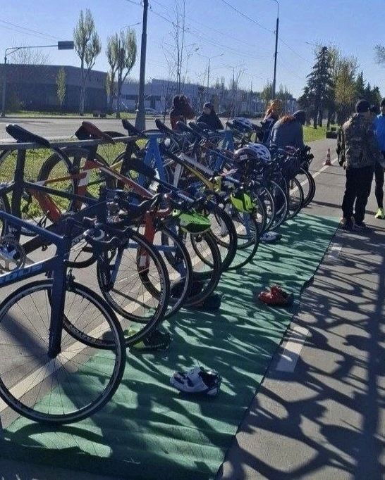 В Луганске завершился чемпионат и первенство ЛНР по дуатлону В Луганске завершился чемпионат и первенство ЛНР по дуатлону