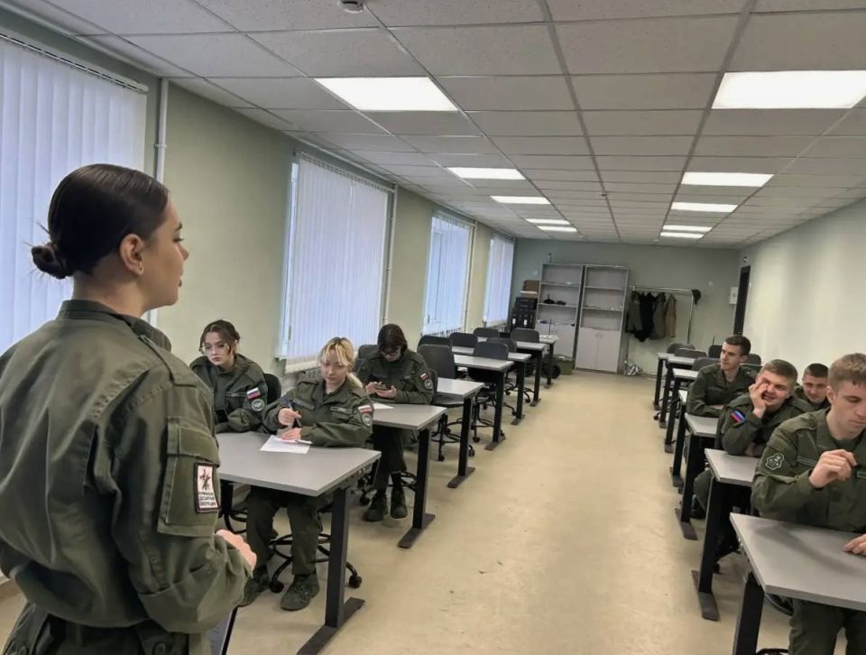 В ЛНР готовятся к созданию нового выпуска газеты «Вечёрка ВОИНа» В ЛНР готовятся к созданию нового выпуска газеты «Вечёрка ВОИНа»