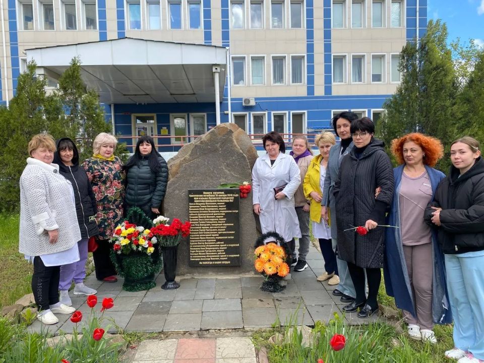 Митинг прошел у закладного камня Митинг прошел у закладного камня