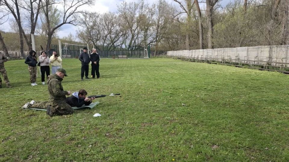 Дух патриотизма и меткость: "Ворошиловский стрелок"в Марковском округе Дух патриотизма и меткость: "Ворошиловский стрелок"в Марковском округе