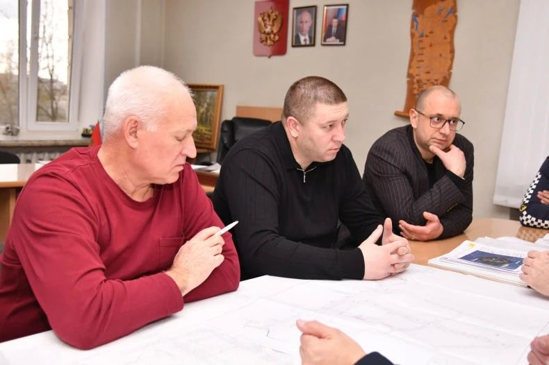 В Администрации Свердловского округа обсудили восстановление парка и других объектов при участии Красноярского края В Администрации Свердловского округа обсудили восстановление парка и других объектов при участии Красноярского края