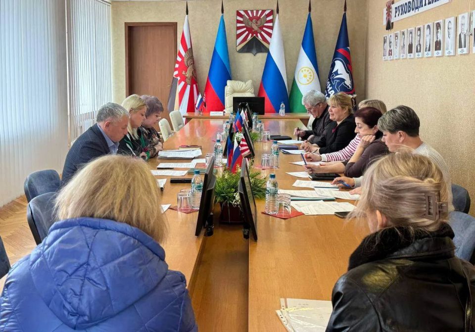 В Администрации Краснолучского городского округа состоялось заседание рабочей группы, действующей в рамках межведомственной комиссии Луганской Народной Республики по противодействию нелегальной занятости В Администрации Краснолучского городского округа состоялось заседание рабочей группы, действующей в рамках межведомственной комиссии Луганской Народной Республики по противодействию нелегальной занятости