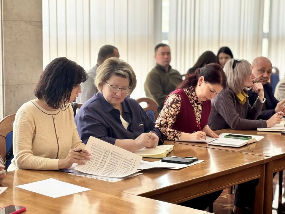 Совещание с администрациями муниципальных образований, приуроченное к Международному дню охраны памятников истории и культуры, провело Министерство культуры ЛНР Совещание с администрациями муниципальных образований, приуроченное к Международному дню охраны памятников истории и культуры, провело Министерство культуры ЛНР