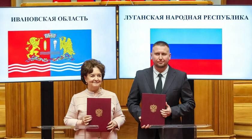 Председатель Народного Совета ЛНР Денис Мирошниченко подписал соглашения о межпарламентском сотрудничестве с главой Парламента Чеченской Республики и руководителем Ивановской областной Думы Председатель Народного Совета ЛНР Денис Мирошниченко подписал соглашения о межпарламентском сотрудничестве с главой Парламента Чеченской Республики и руководителем Ивановской областной Думы