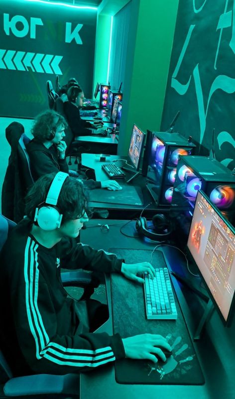 Алчевские студенты обыграли Вологду в кибербитве по DOTA2 Алчевские студенты обыграли Вологду в кибербитве по DOTA2