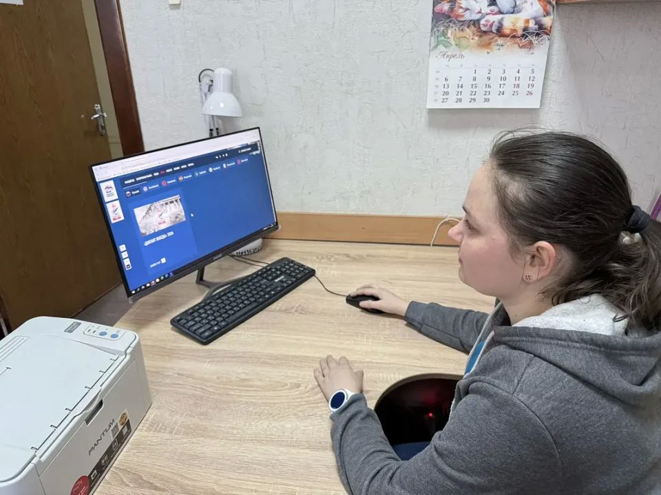 Сотрудники Отделения Социального фонда России пишут «Диктант Победы!» Сотрудники Отделения Социального фонда России пишут «Диктант Победы!»