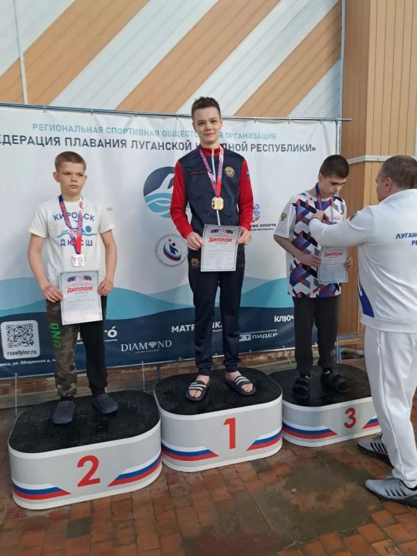 Отличные выступления пловцов Краснодонщины на турнирах в городе Луганске Отличные выступления пловцов Краснодонщины на турнирах в городе Луганске