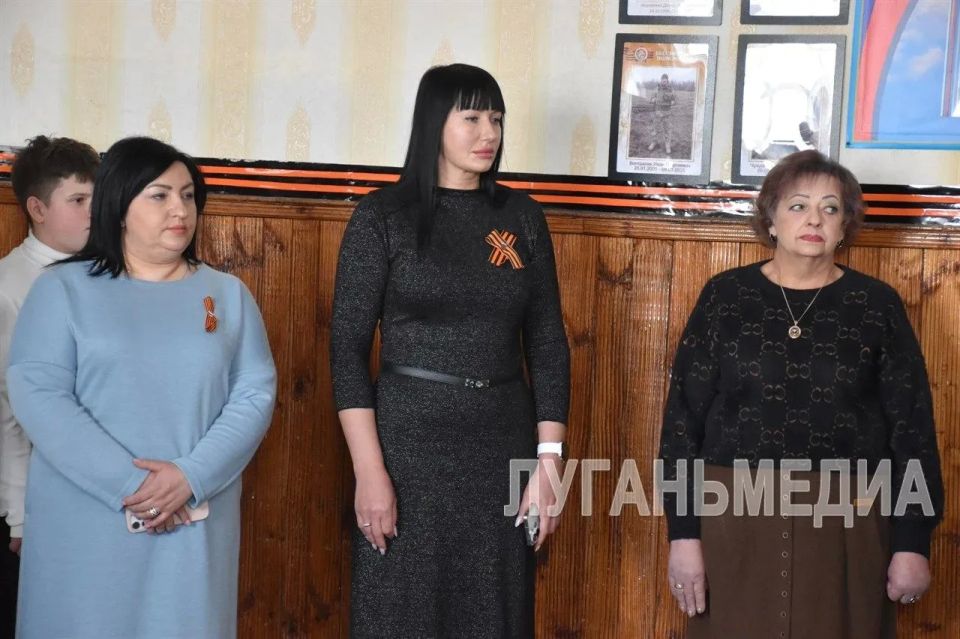 В поселке Дзержинском появилась Стена Памяти В поселке Дзержинском появилась Стена Памяти