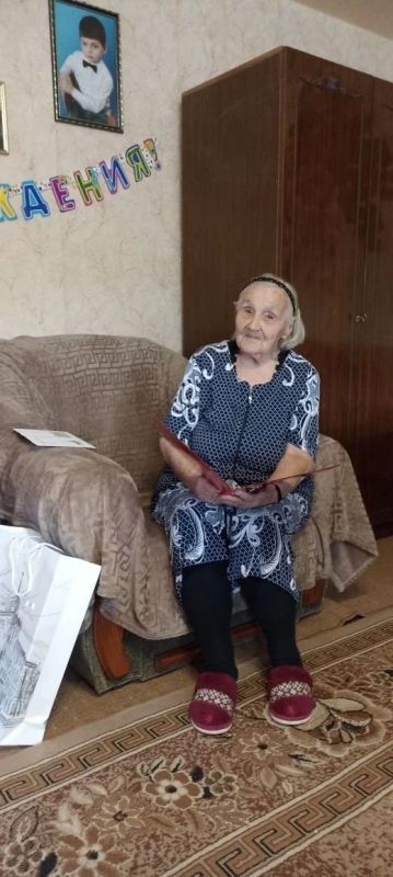 95-летний юбилей отметила луганчанка Екатерина Касьяновна Лукьянченко 95-летний юбилей отметила луганчанка Екатерина Касьяновна Лукьянченко