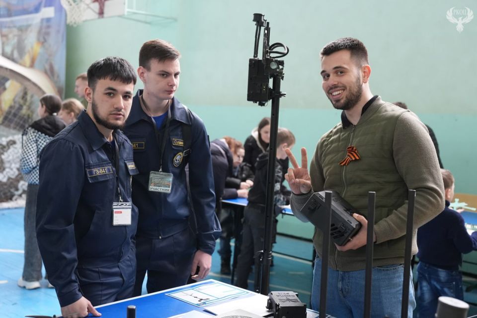 «Гонка дронов»: технологии и патриотизм в Луганском госуниверситете «Гонка дронов»: технологии и патриотизм в Луганском госуниверситете