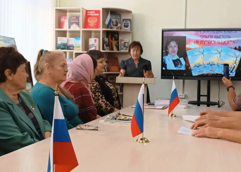 Делом Едины. Ольга Колембет (Ямполь): искусство, которое объединяет В рубрике «Делом едины» мы рассказываем о людях, чей труд и талант становятся опорой для общества, а творчество - мостом между поколениями Делом Едины. Ольга Колембет (Ямполь): искусство, которое объединяет В рубрике «Делом едины» мы рассказываем о людях, чей труд и талант становятся опорой для общества, а творчество - мостом между поколениями