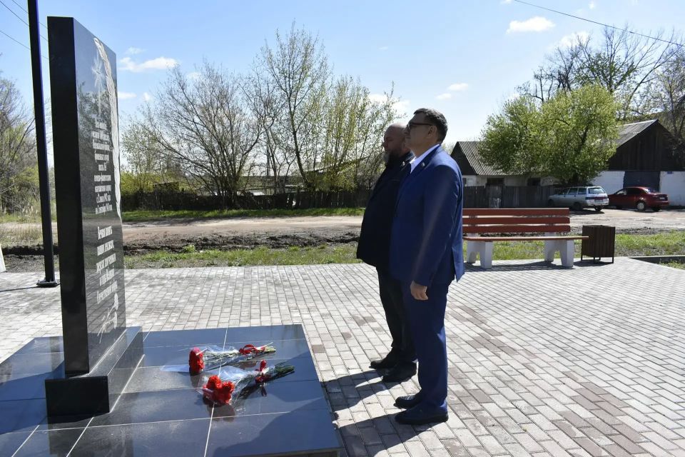 Перевальские ветераны получили подарки от региона-шефа Перевальские ветераны получили подарки от региона-шефа