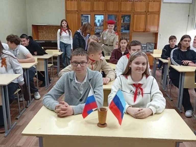 В Краснодонском округе прошёл «Избирательный диктант» для старшеклассников В Краснодонском округе прошёл «Избирательный диктант» для старшеклассников