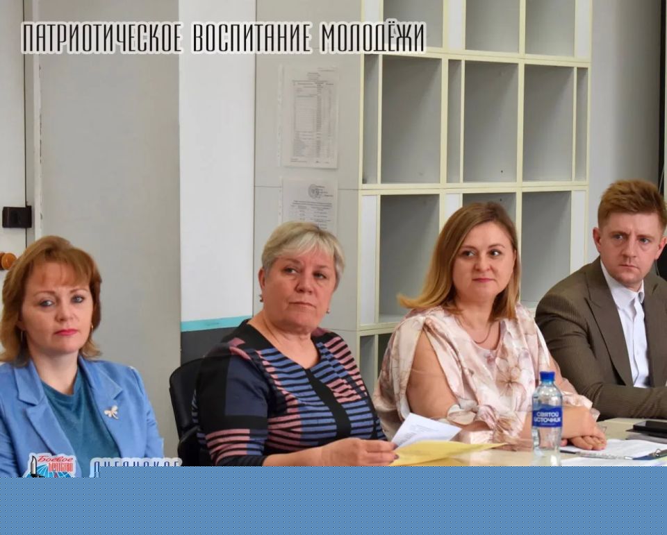 21 апреля в Луганском государственном педагогическом университете прошла X Всероссийская научно-практическая конференция «Социализация учащейся студенческой молодёжи в современных условиях» в которой принял участие Директор... 21 апреля в Луганском государственном педагогическом университете прошла X Всероссийская научно-практическая конференция «Социализация учащейся студенческой молодёжи в современных условиях» в которой принял участие Директор...