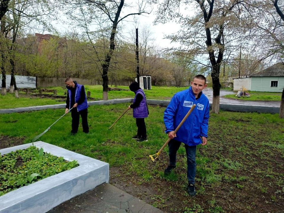 Неделя субботников: работаем по всей республике Неделя субботников: работаем по всей республике