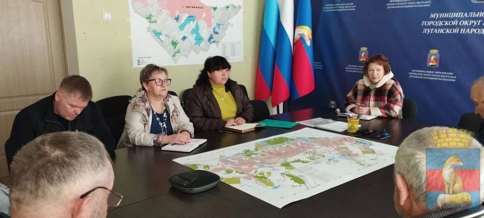 В Администрации Лисичанска состоялся круглый стол, приуроченный к 40й годовщине аварии на Чернобыльской АЭС и Дню участников ликвидации последствий радиационных аварий и катастроф и памяти жертв этих аварий и катастроф В Администрации Лисичанска состоялся круглый стол, приуроченный к 40й годовщине аварии на Чернобыльской АЭС и Дню участников ликвидации последствий радиационных аварий и катастроф и памяти жертв этих аварий и катастроф