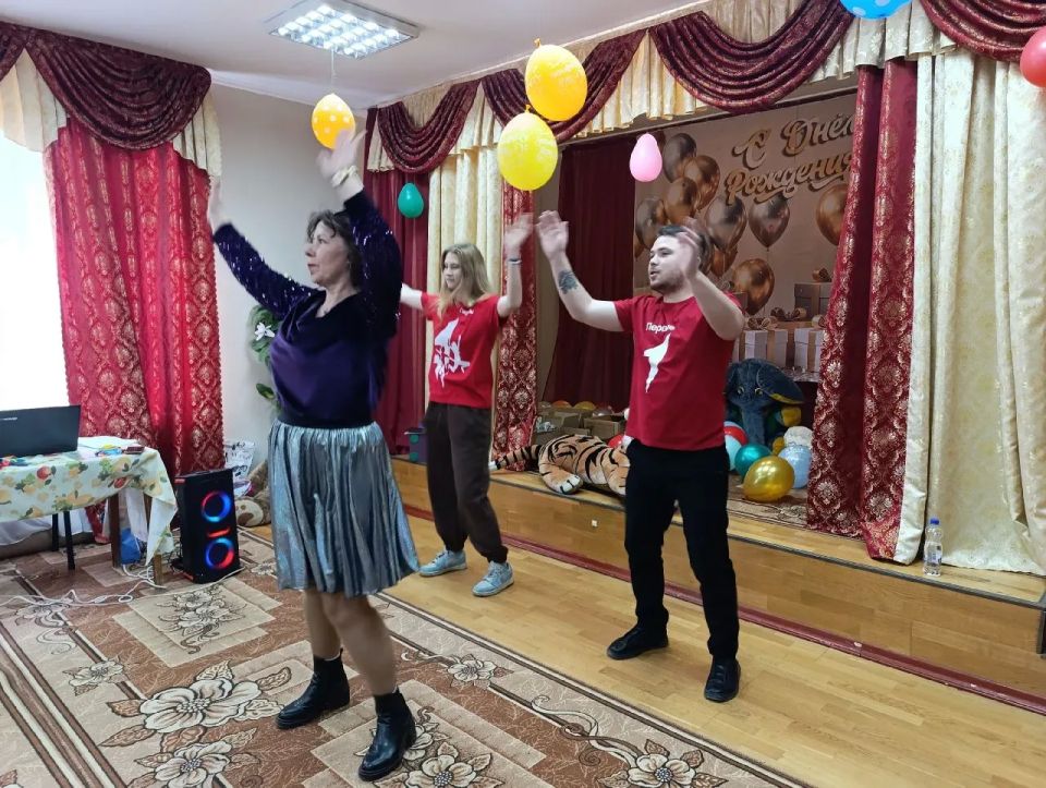 Весеннее настроение и сладкие подарки в Ирминской школе-интернате! Весеннее настроение и сладкие подарки в Ирминской школе-интернате!