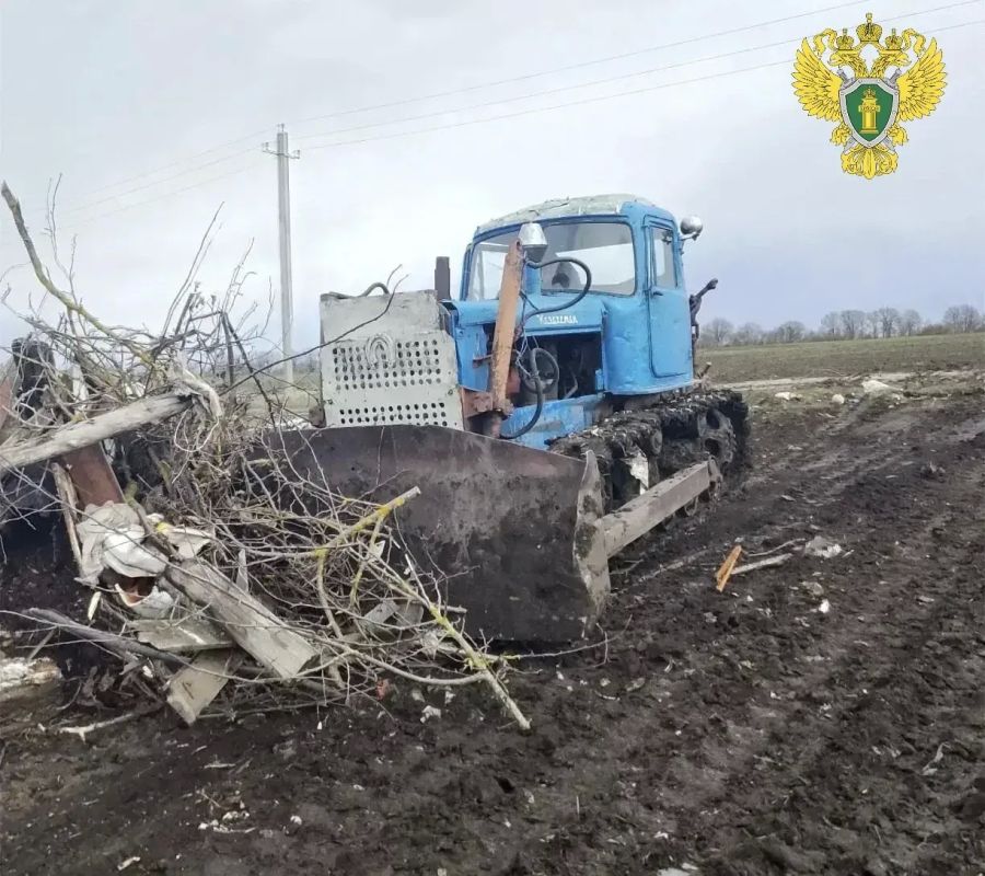 Прокурор Пензенской области Дмитрий Горшков в начале апреля посетил Белинский район и провел личный прием местных жителей Прокурор Пензенской области Дмитрий Горшков в начале апреля посетил Белинский район и провел личный прием местных жителей