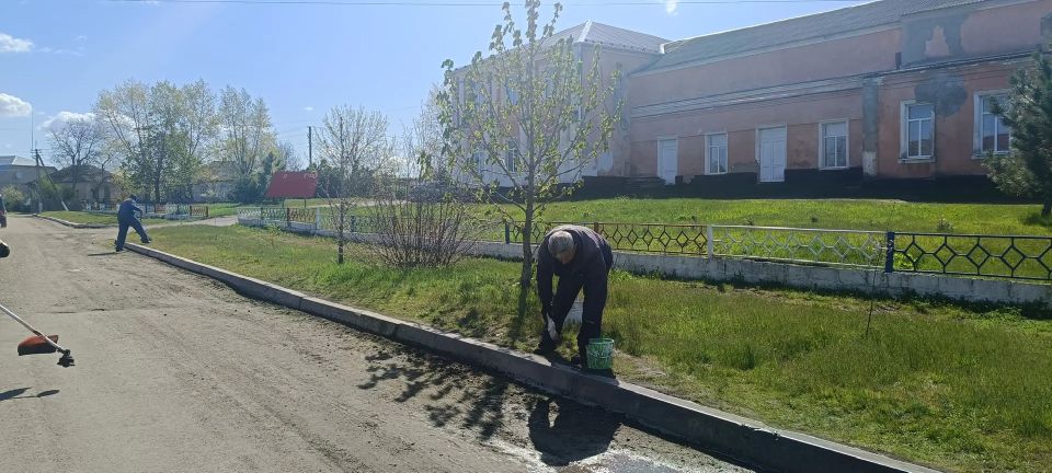 Чистота и порядок в Танюшевке и Белолуцке Чистота и порядок в Танюшевке и Белолуцке