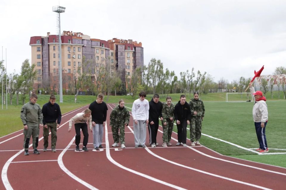 Последний рывок: старшая группа «Зарницы 2.0» завершила муниципальный этап Последний рывок: старшая группа «Зарницы 2.0» завершила муниципальный этап