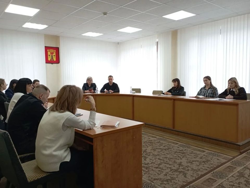 В Администрации Луганска состоялось заседание Муниципального совета по взаимодействию с молодежными организациями В Администрации Луганска состоялось заседание Муниципального совета по взаимодействию с молодежными организациями
