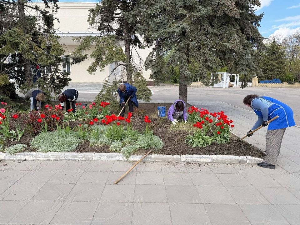 Сергей Колягин: Жители Первомайска с энтузиазмом взялись за подготовку к празднику, название которого лежит в основе имени нашего города Сергей Колягин: Жители Первомайска с энтузиазмом взялись за подготовку к празднику, название которого лежит в основе имени нашего города