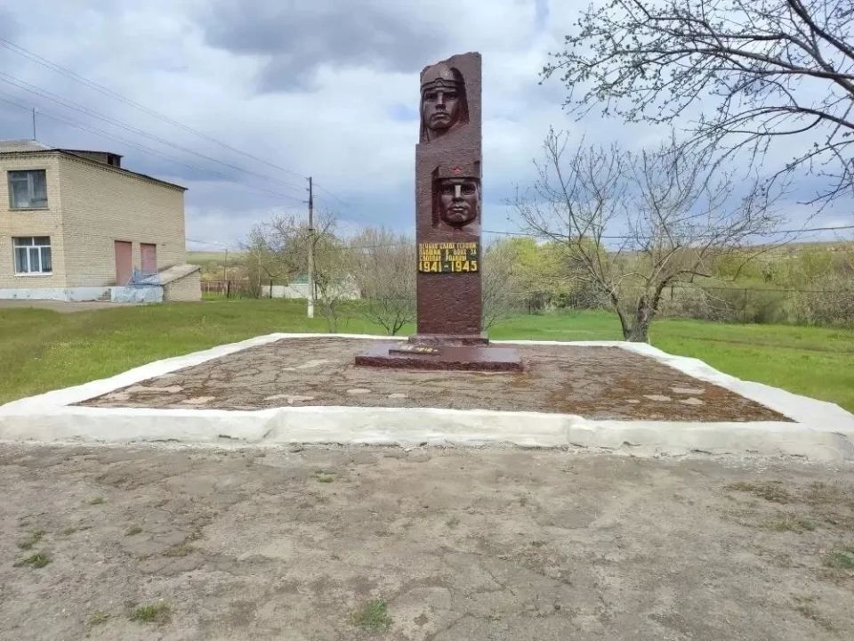 Продолжаем уделять особое внимание местам памяти на территории округа Продолжаем уделять особое внимание местам памяти на территории округа