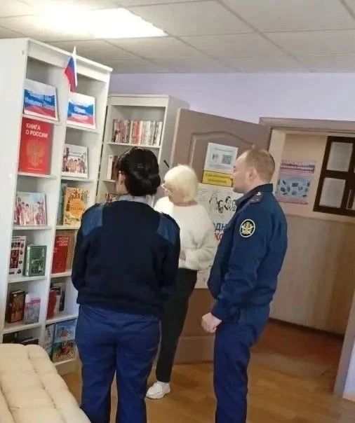 Единство народов России: Новоайдарская библиотека отметила важные даты Единство народов России: Новоайдарская библиотека отметила важные даты