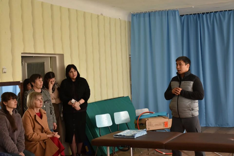 В ГБУ ЛНР "АКЦСОН" прошла встреча с представителями Республиканского центра адаптивной физической культуры и спорта Республики Калмыкии (РЦАФКС) В ГБУ ЛНР "АКЦСОН" прошла встреча с представителями Республиканского центра адаптивной физической культуры и спорта Республики Калмыкии (РЦАФКС)