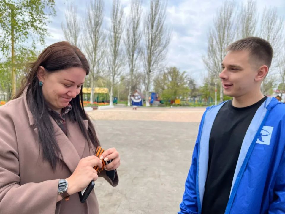 Андрей Рубанцов: Волонтёры Добро.Центра РТЭК приняли участие во Всероссийской акции «Георгиевская лента» Андрей Рубанцов: Волонтёры Добро.Центра РТЭК приняли участие во Всероссийской акции «Георгиевская лента»