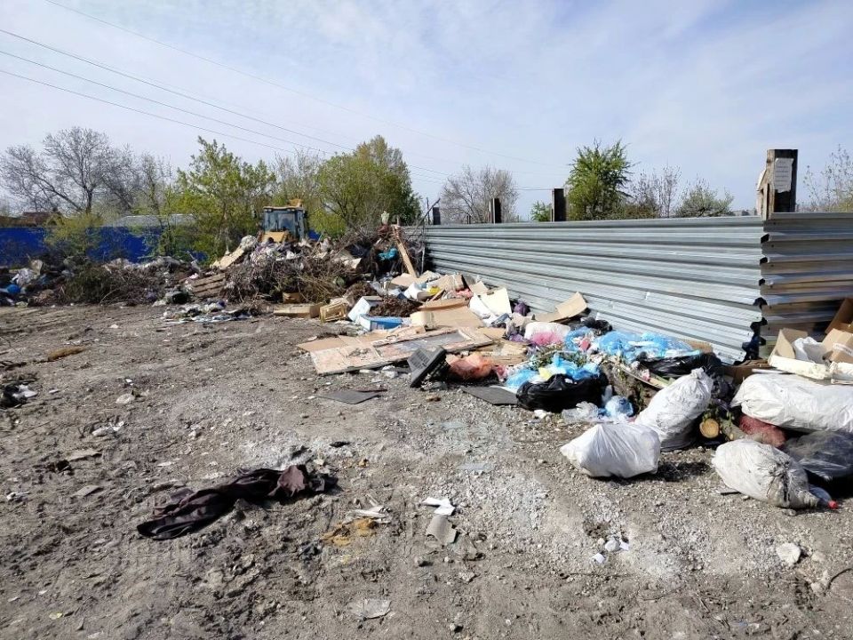 Городские службы работают над улучшением облика наших улиц Городские службы работают над улучшением облика наших улиц