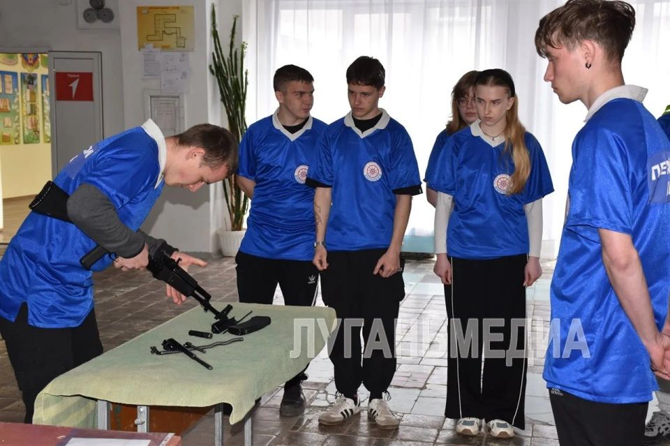 В Первомайске состоялся муниципальный отборочный тур Всероссийской военно-патриотической игры «Зарница 2.0» В Первомайске состоялся муниципальный отборочный тур Всероссийской военно-патриотической игры «Зарница 2.0»