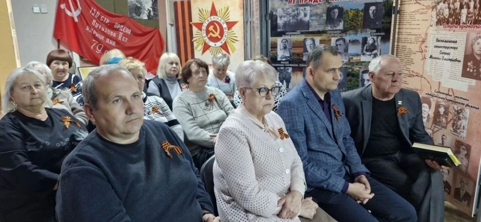 Фонд Славяносербского краеведческого музея пополнился ценными экспонатами Фонд Славяносербского краеведческого музея пополнился ценными экспонатами