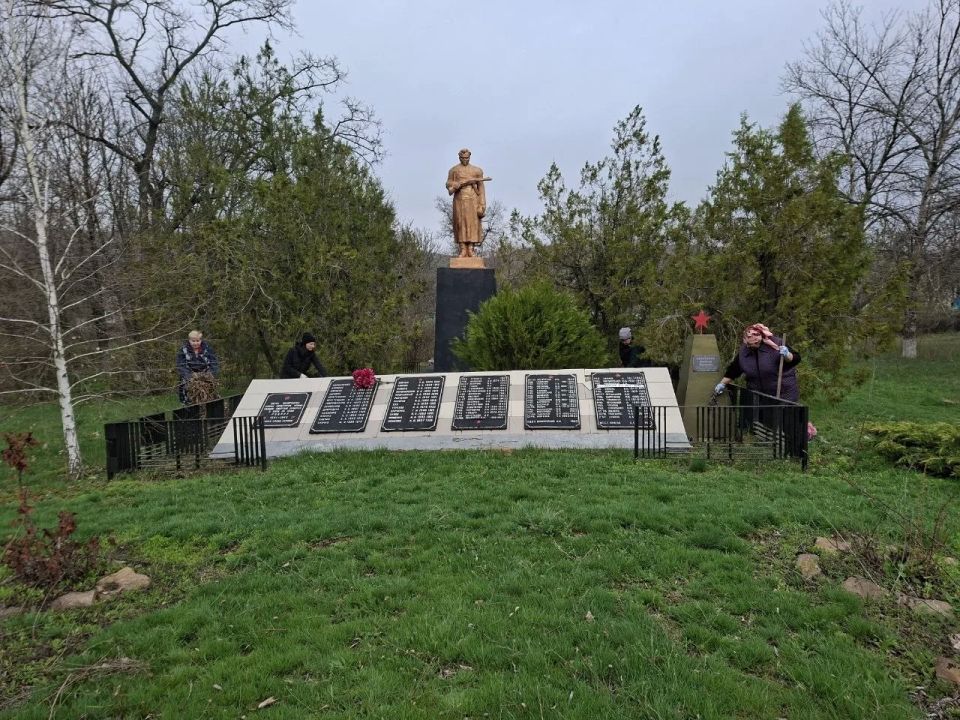 Чистота – общее дело: в округе продолжаются субботники Чистота – общее дело: в округе продолжаются субботники