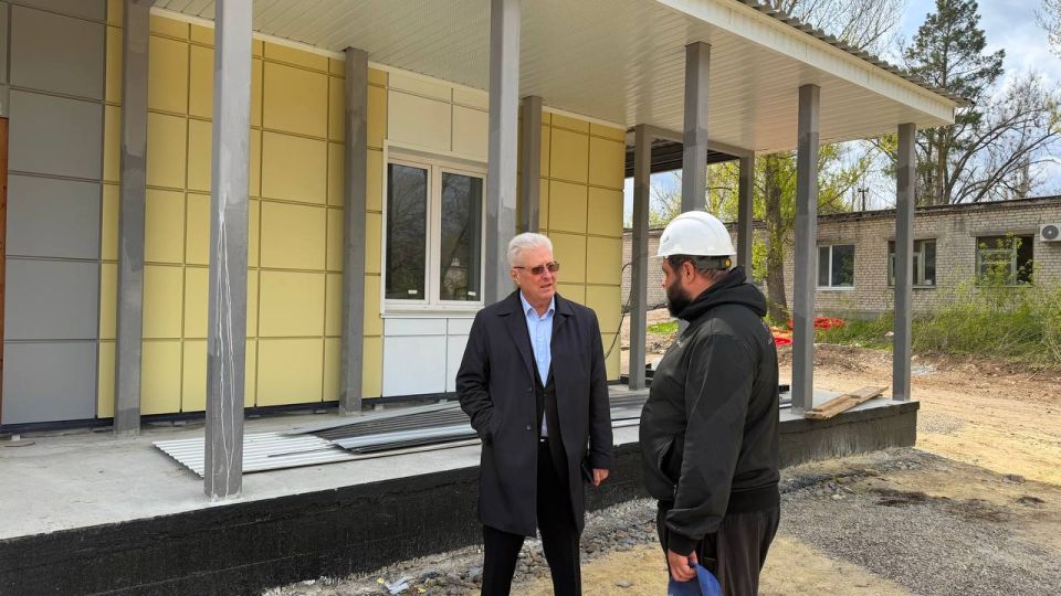 Сергей Козенко: Ознакомился с ходом работ по строительству нового патологоанатомического отделения на территории Краснодонской центральной городской многопрофильной больницы Сергей Козенко: Ознакомился с ходом работ по строительству нового патологоанатомического отделения на территории Краснодонской центральной городской многопрофильной больницы