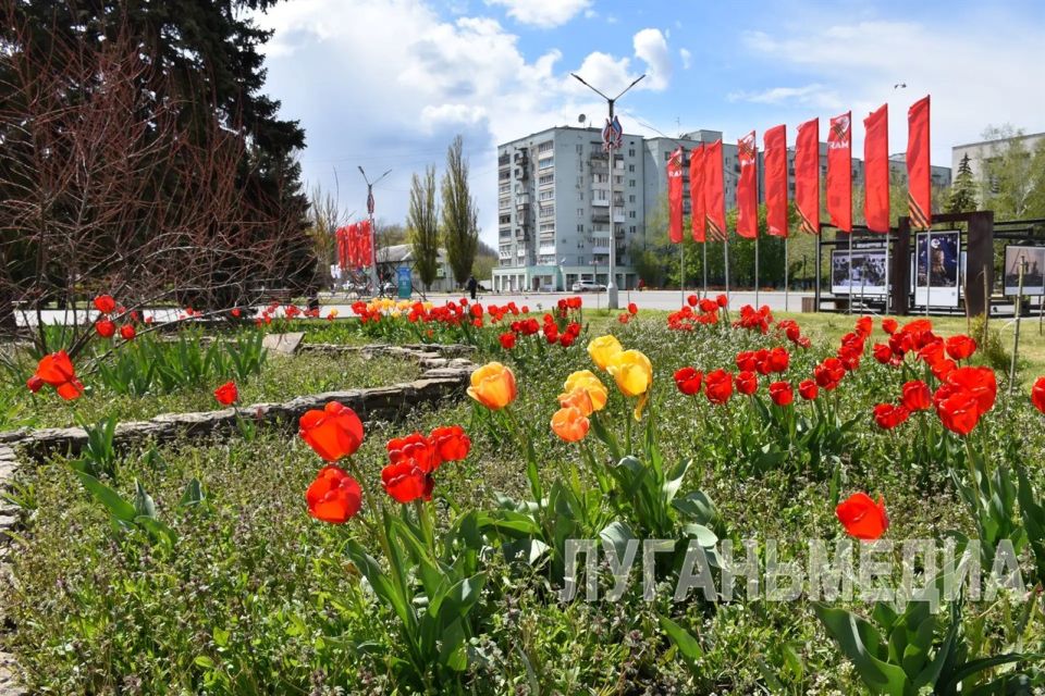 Кировск преображается к майским праздникам Кировск преображается к майским праздникам