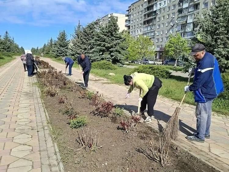 Сергей Колягин: Жители Первомайска с энтузиазмом взялись за подготовку к празднику, название которого лежит в основе имени нашего города Сергей Колягин: Жители Первомайска с энтузиазмом взялись за подготовку к празднику, название которого лежит в основе имени нашего города