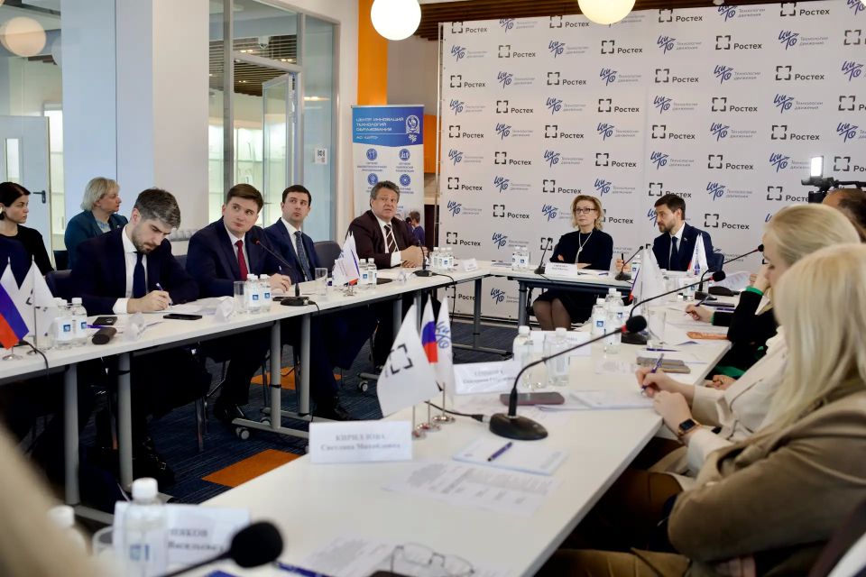 Дарья Лантратова: Систему комплексной реабилитации инвалидов и протезно-ортопедическую помощь обсудили в ЦИТО Госкорпорации Ростех Дарья Лантратова: Систему комплексной реабилитации инвалидов и протезно-ортопедическую помощь обсудили в ЦИТО Госкорпорации Ростех