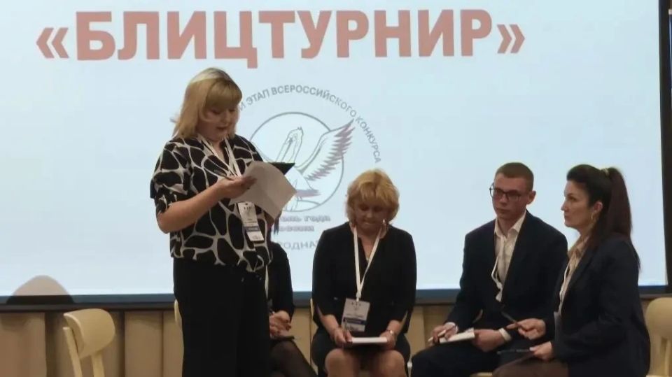 Наш учитель — лучший в республике! Наш учитель — лучший в республике!
